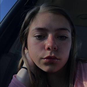 Meet your Posher, Riley